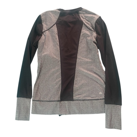 Stylish Black and Gray Women's Running Top - Picture 6 of 6
